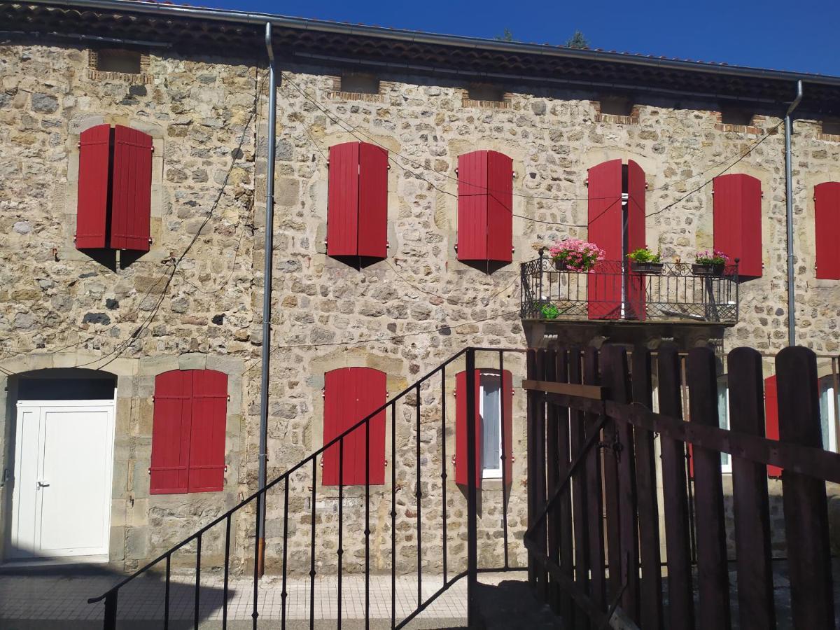 Chambres D'Hotes "Au Pied De La Bealiere" Montpezat-sous-Bauzon Zewnętrze zdjęcie