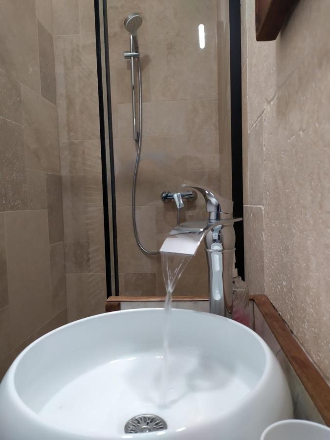 Chambres D'Hotes "Au Pied De La Bealiere" Montpezat-sous-Bauzon Zewnętrze zdjęcie